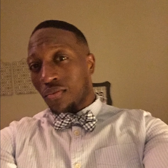 Profile Picture of Quentin Smith (@qrsmith) on Poshmark