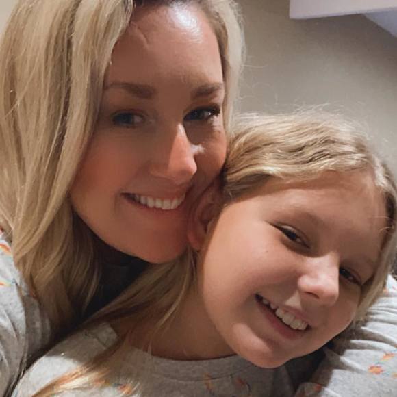 Profile Picture of Nicolette Virgilio thomas (@nvirgilio) on Poshmark