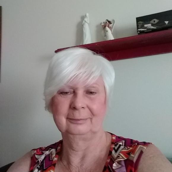 Profile Picture of Shirley Chesser (@chessershirley6) on Poshmark