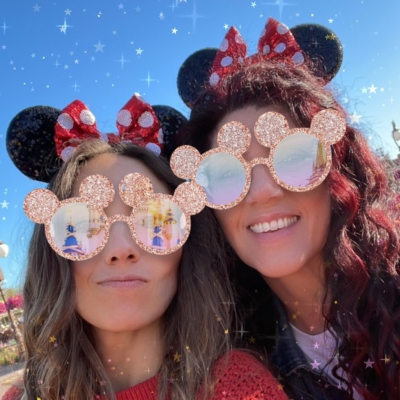 Profile Picture of Ashley Doringo (@adoringo) on Poshmark