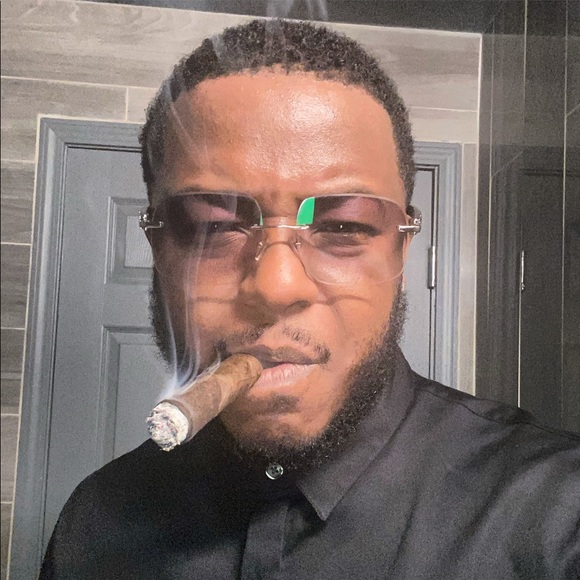 Profile Picture of Patrick Hollins (@pjhollins) on Poshmark