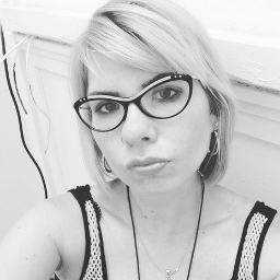 Profile Picture of Rebecca Ennis (@Rebecca_HMU) on Twitter