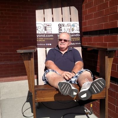 Profile Picture of Bob Evans (@nosausage) on Twitter