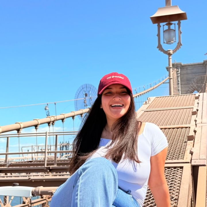 Profile Picture of Kimcanas (@itskimcanas) on Tiktok