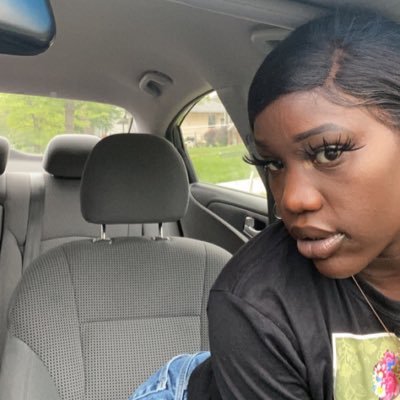 Profile Picture of COCO🧚🏽‍♀️ (@OdirChristina) on Twitter