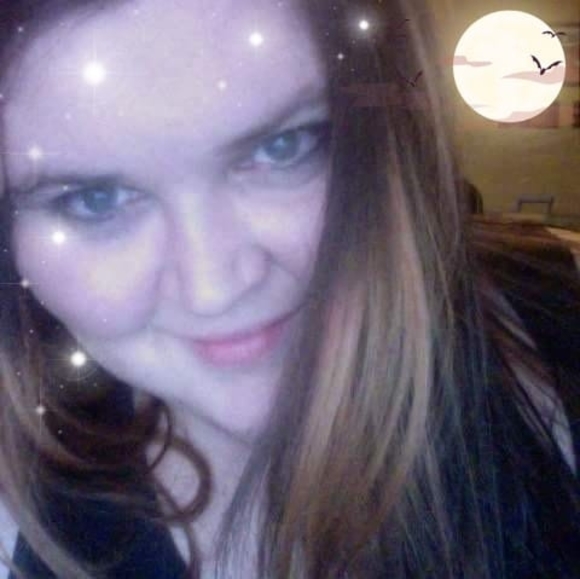 Dawn Ragona - Poshmark Profile Picture of Dawn Ragona (@ragonadawn) on Poshmark