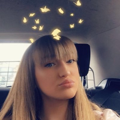 Profile Picture of Amber Hutton (@AmberHutton7) on Twitter