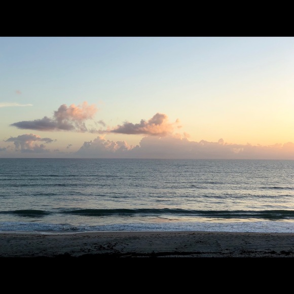 Profile Picture of Leslie Mcelvy (@mcelvy) on Poshmark