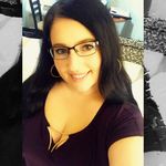 Profile Picture of Bobbi Larocque (@pureromancewithbobbi) on Instagram