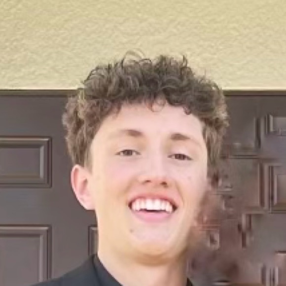 Profile Picture of Hudson Hamilton (@hudsonhami) on Poshmark