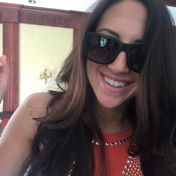 Profile Picture of Krista Marcovecchio (@k_marco) on Poshmark