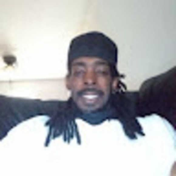 Profile Picture of Carl Bradley (@carlbradley401) on Poshmark