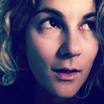 Profile Picture of Carly Massey (@carlymassey) on Twitter