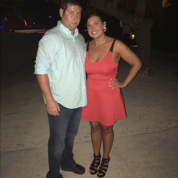 Profile Picture of Ashlea Dunn (@aafranco) on Poshmark