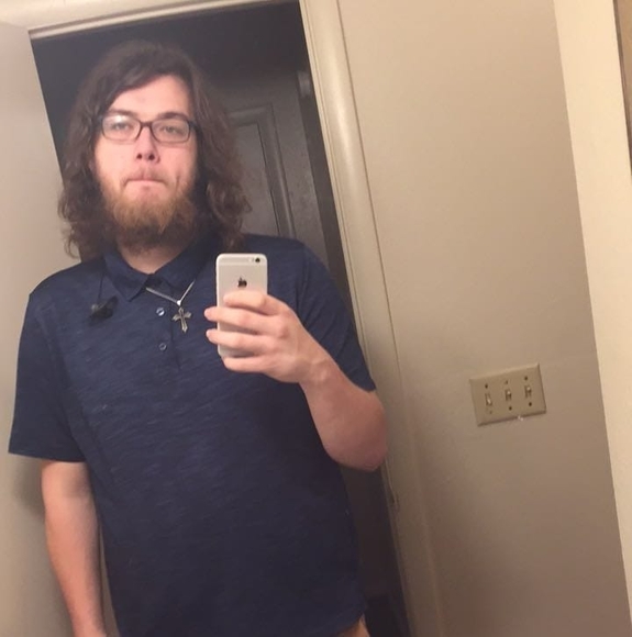 Profile Picture of Sean Pederson (@se2an3) on Poshmark