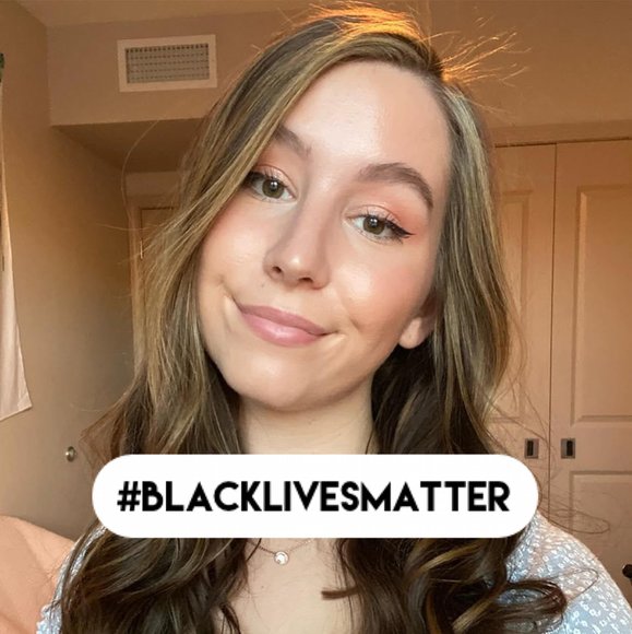 Profile Picture of Serena Hanson (@serena_hanson_) on Poshmark