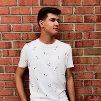 Profile Picture of Alex Graf (@alex-graf-13) on Quora