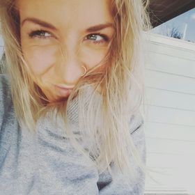 Profile Picture of Lisa Hutton (@huttonlisa) on Pinterest