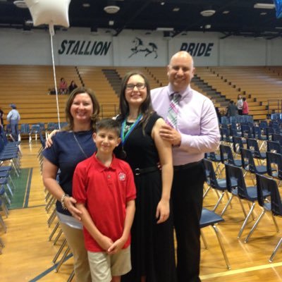 Travis Monroy - Twitter Profile Picture of Travis Monroy (@monroy_travis) on Twitter