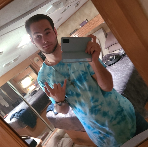 Josh Baird - Poshmark Profile Picture of Josh Baird (@josh_baird) on Poshmark