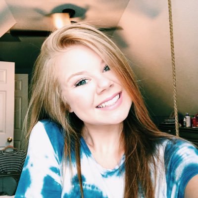 Profile Picture of Abigail Patterson (@abigaaaail17) on Twitter