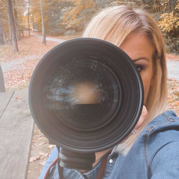 Profile Picture of Casey Pedersen (@casey1702) on Poshmark