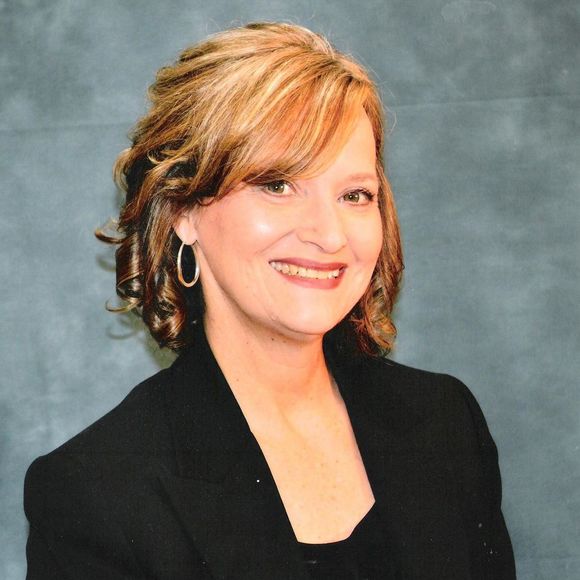 Profile Picture of Carol Salzer (@soooit) on Poshmark