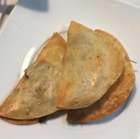 Profile Picture of Aleida Alvarado (@samkingsta) on Poshmark