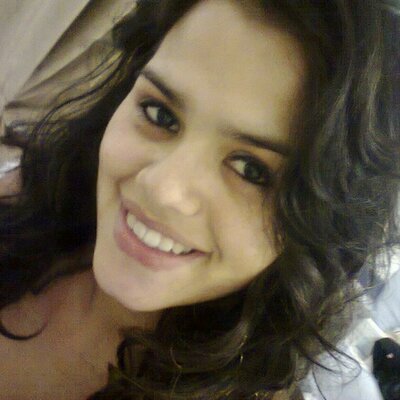 Profile Picture of Michelle Oliveira ღ (@mchellebb) on Twitter