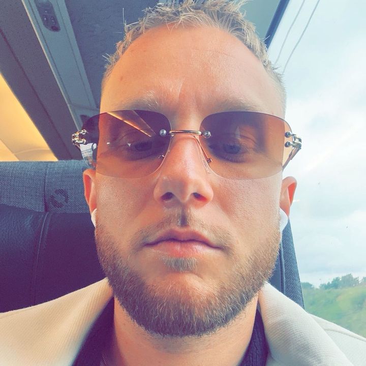 Profile Picture of Robin Ridell (@robinridell) on Tiktok