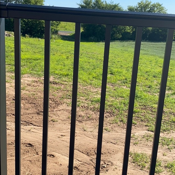 Profile Picture of Max Blader (@runnersplug) on Poshmark