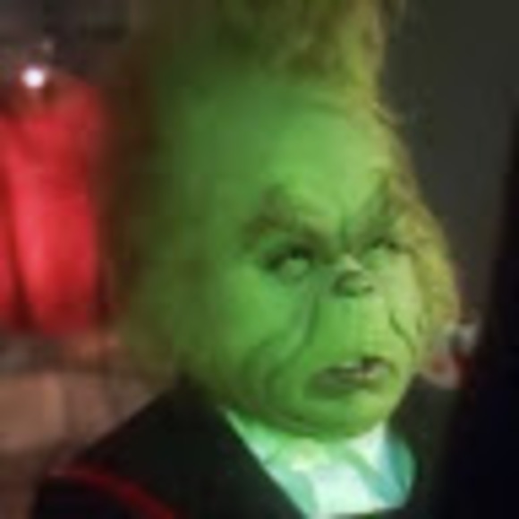 Profile Picture of Brian Schultz (@2brianschultz) on Poshmark