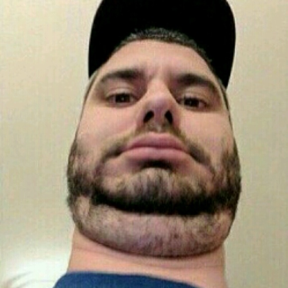 Profile Picture of Johan Alvarado (@toxicturd7) on Poshmark