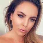 Profile Picture of JANINE ♥ GRANT (@janinegrantx) on Instagram