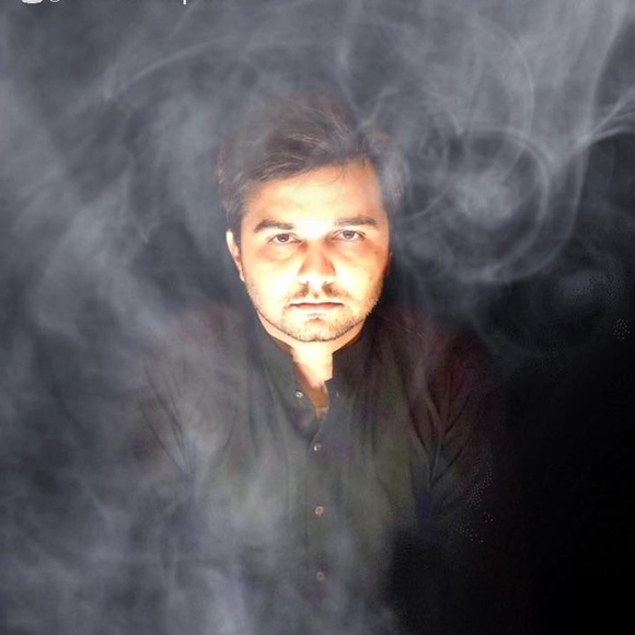 Profile Picture of Amir Ashfaq (@pakistanq8) on Poshmark