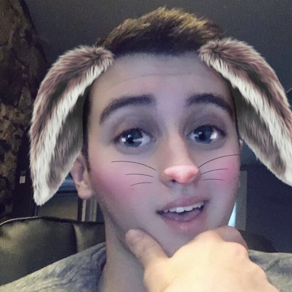 Profile Picture of Michael Kochanski (@albosox) on Poshmark