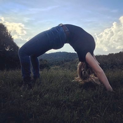 Profile Picture of Ella Pepper (@EllaPepper8) on Twitter