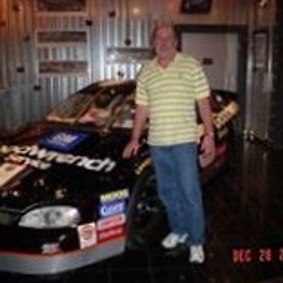 Profile Picture of John Rumpf (@99johnr) on Twitter