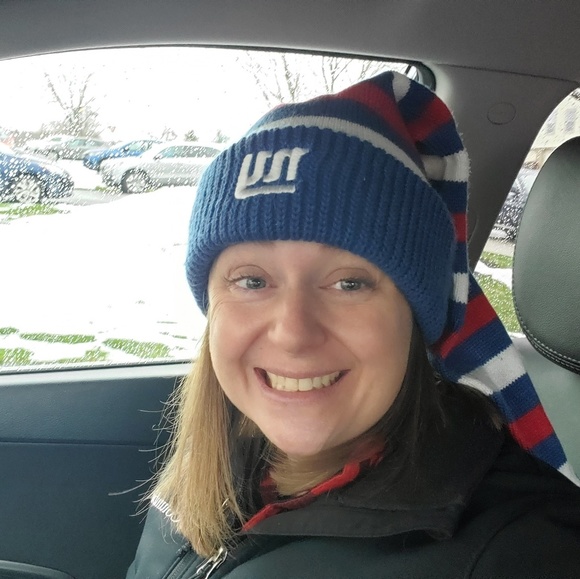 Lisa Albarran - Poshmark Profile Picture of Lisa Albarran (@nyywscx26) on Poshmark