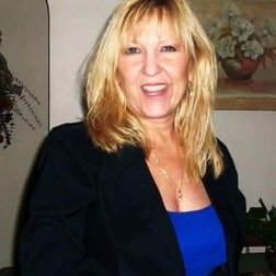 Profile Picture of Kim Slater (@KSlater0722) on Twitter