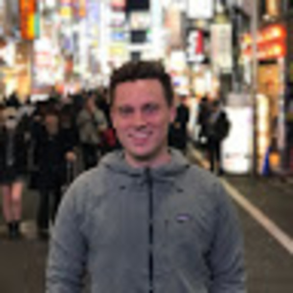 Profile Picture of Anthony Lathers (@anthonylathers) on Poshmark