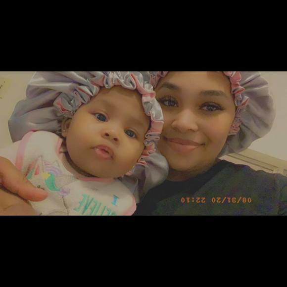 Profile Picture of Starr Perrymond (@estrellax3) on Poshmark