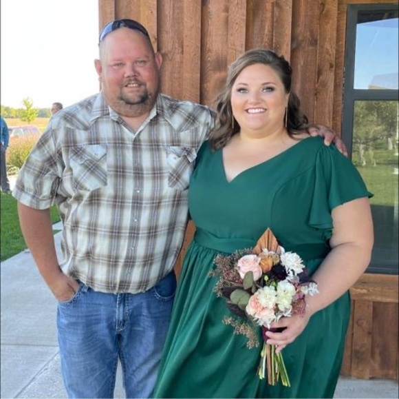 Profile Picture of Larissa Neugebauer (@larissaneug) on Poshmark