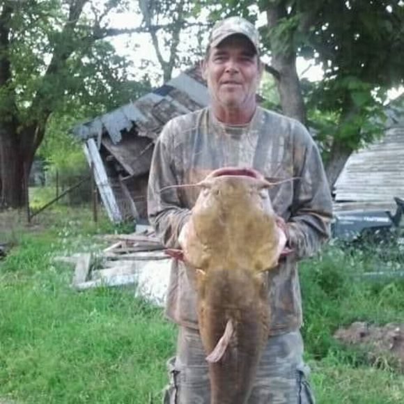 Profile Picture of Mike Burks (@mikeburks6299) on Poshmark