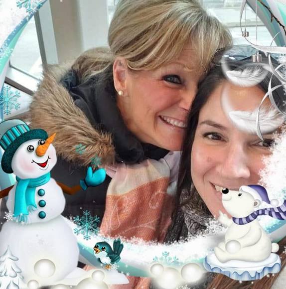 Profile Picture of Holly Colagiovanni (@hcolagiovanni) on Poshmark