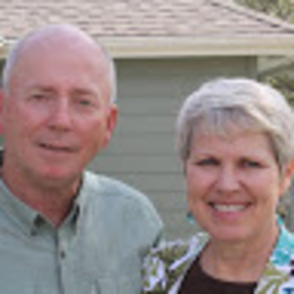 Profile Picture of Cindy and rex Snavely (@snavefam) on Poshmark