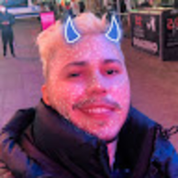 Profile Picture of Evans Lima (@nailtonevans) on Poshmark