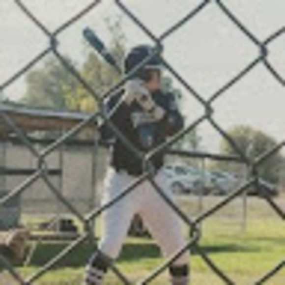 Profile Picture of Nathan Hurst (@nathan_hurst) on Poshmark