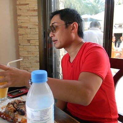 Profile Picture of Jules E. Arambulo (@jules_joseph) on Twitter
