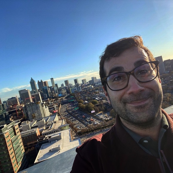 Profile Picture of David Lorino (@dlorino) on Poshmark